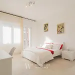 Wanderlust Experience Urban Hideout * בארי